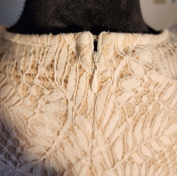 Forever 21 lace white mini dress, medium - Picture 6 of 8